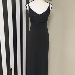 Ann Taylor Loft Black Maxi Length Dress Floral Stitch Top Size 2P